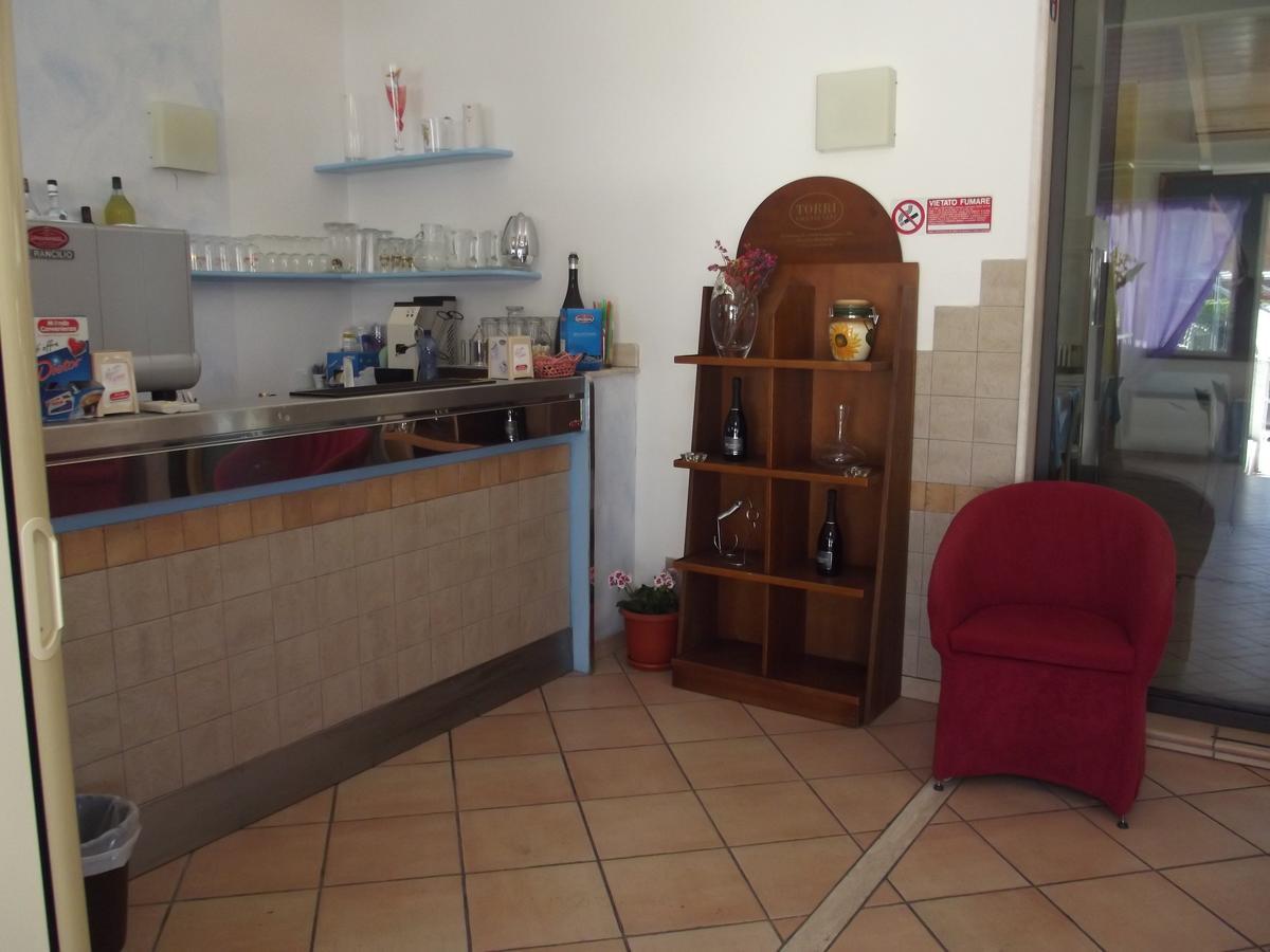 Hotel Sabbia D'Oro Pineto Dış mekan fotoğraf