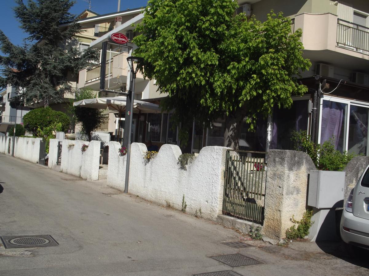 Hotel Sabbia D'Oro Pineto Dış mekan fotoğraf